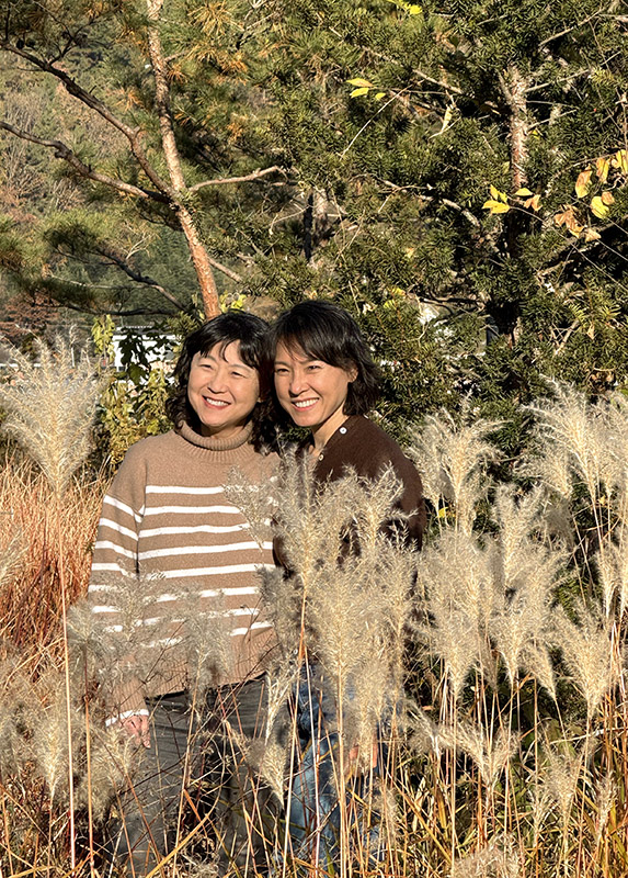 BoKyung Kim and BoHyung Kim - Founders of FIDES International Hanji